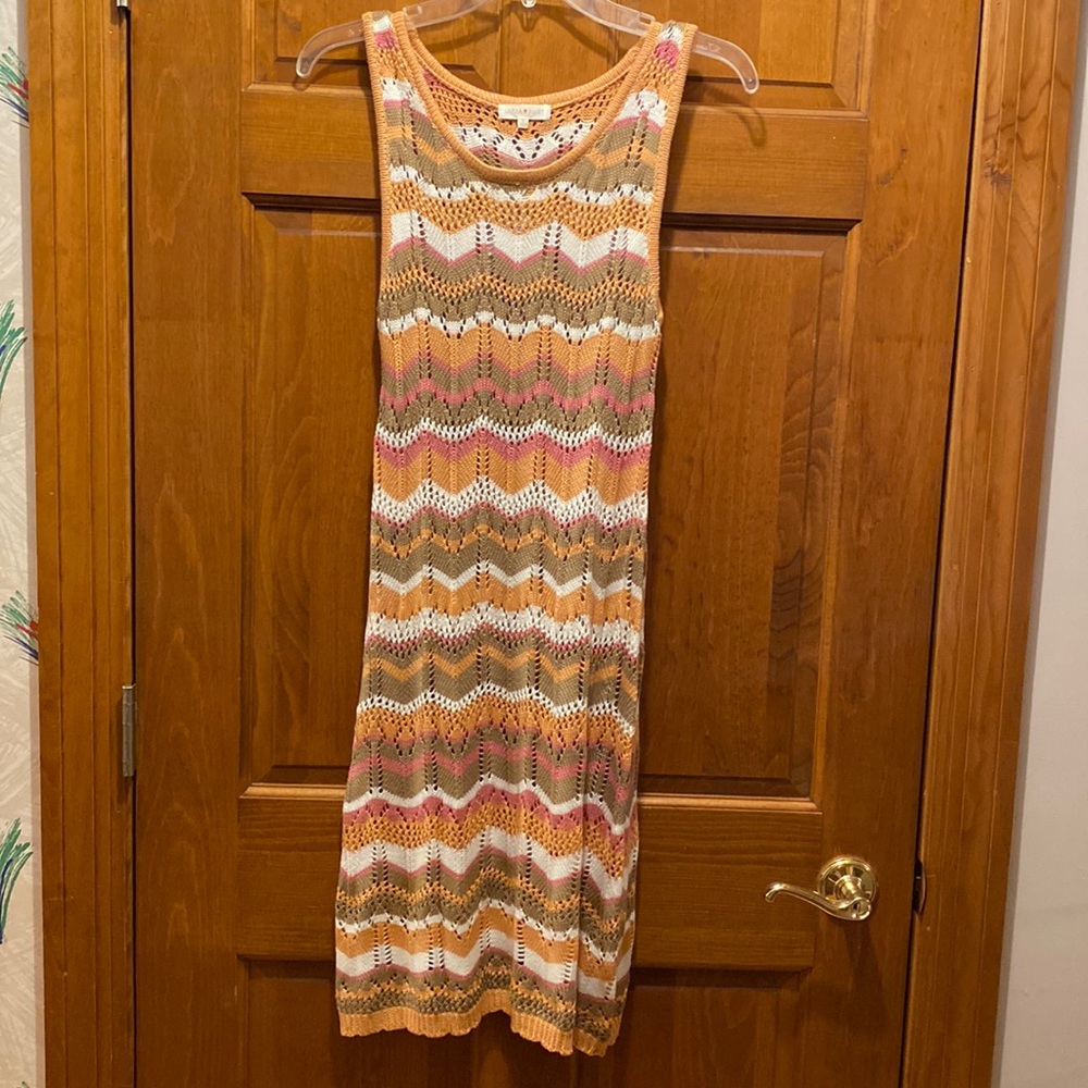 Retro 80s crochet dress